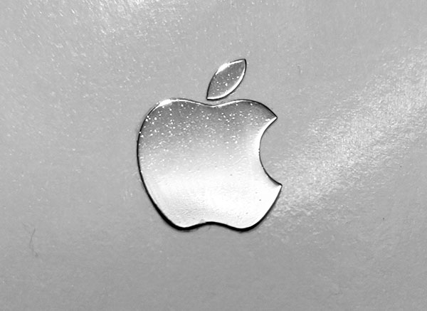 iPhone-12--Apple-A14-Bionic.jpg