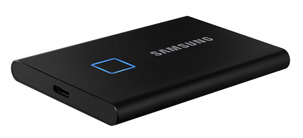 Samsung-T7--SSD-Touch2.jpg